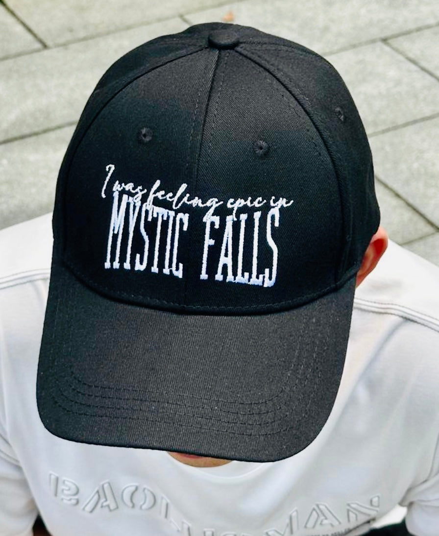 THE VAMPIRE DIARIES - MEDIUM BUNDLE